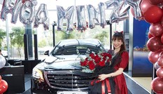 Showbiz 27/11: Hòa Minzy tậu xế ‘khủng’, khoe được mẹ chồng yêu chiều