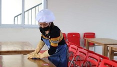 Học sinh được yêu cầu hạn chế đi lại nơi đông người trong đợt nghỉ