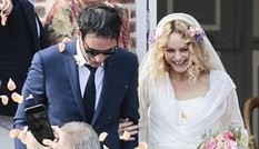 Người tình 14 năm không cưới của Johnny Depp lên xe hoa ở tuổi 45
