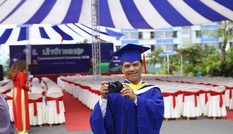 Chàng cử nhân Việt Nam học say mê sáng chế