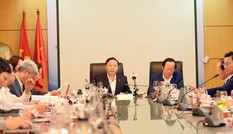 Họp liên ngành về ô nhiễm không khí: Vì sao tất cả phóng viên bị mời ra ngoài?