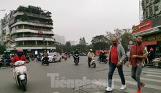 Trời nắng những ngày giáp Tết, gió mùa đông bắc mạnh vào chiều 30
