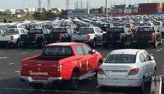 41 ôtô được giải cứu sau 3 năm ‘mắc’ ở cửa khẩu Hữu Nghị