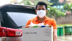 Tặng Đà Nẵng dụng cụ bảo hộ y tế, khẩu trang chống dịch COVID-19