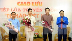 Thi đua tự hào tiến bước dưới cờ Đảng