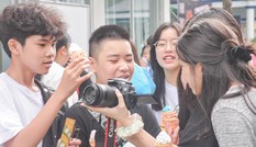Giới trẻ Hà thành mở hội chợ khám phá sở thích