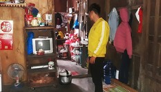 Cưỡng bức bạn gái say bia