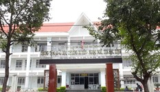 Cán bộ thanh tra đột tử khi đang làm bài thi chuyên viên