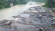 Loạt lãnh đạo phường, công an bị điều chuyển, hạ cấp vì liên quan than lậu