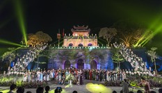 Hoàng Thành tháng Mười