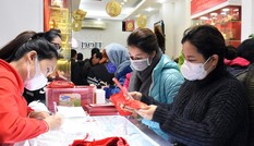 Ngày vía Thần tài: Mua vàng được tặng khẩu trang