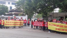 Mua nhà 10 năm vẫn chưa được về ở