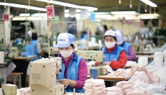 Căng thẳng nguồn cung, khẩu trang y tế tiếp tục khan hàng