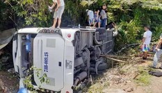 Từ vụ tai nạn thảm khốc ở Quảng Bình: Làm gì để thuê xe đi du lịch an toàn?