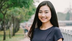 Người đẹp áo dài Bùi Nữ Kiều Vỹ kêu gọi ủng hộ phòng chống dịch tại Quảng Nam