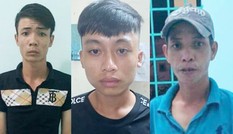 Ép khách hành hương trả phí 'hướng dẫn cúng' tại Miếu Bà Chúa Xứ