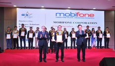 MobiFone nhận cú đúp danh hiệu doanh nghiệp CNTT hàng đầu Việt Nam 2019