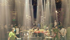 Hàng chục nam, nữ phê ma túy trong quán bar ở Bình Dương