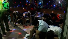 Tước danh hiệu công an nhân dân, tạm giữ hình sự thượng uý CSGT tổ chức, sử dụng ma tuý