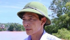 Miễn nhiệm chức vụ Phó Chủ tịch huyện đánh bạc