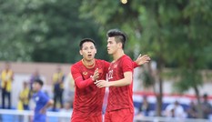 VIDEO: Tiến Linh đá phạt đền, gỡ hòa 2-2 cho U22 Việt Nam