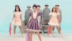 AMEE hóa thân thành bà nội trợ cực cute “dạy bảo” người yêu trong MV “Mama Boy“