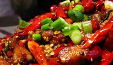 Thực phẩm vừa nhanh già, vừa khiến da đầy mụn, nhiều người Việt mê ăn hàng ngày