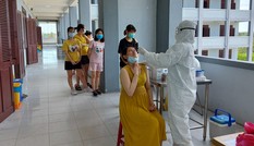 Hàng trăm thai phụ từ Đài Loan về Việt Nam cách ly: ‘Mừng rơi nước mắt’