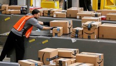 Câu “kẻ ăn không hết, người lần không ra” cực đúng với Amazon trong thời gian này