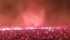 VIDEO: Ghi được hình ảnh “lốc xoáy lửa” kinh hoàng, nhiều người bảo giống như ngày tận thế
