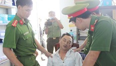 Ngất xỉu khi nghe đọc quyết định khởi tố, bắt tạm giam