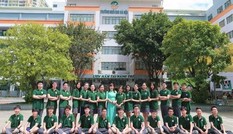 Lớp học “chuẩn 5 sao“: 32 học sinh cùng đỗ trường chuyên, 4 thủ khoa khối chuyên