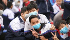 Thành Đoàn Hà Nội phát khẩu trang miễn phí cho đoàn viên, thanh niên