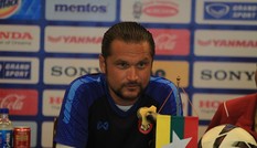 HLV U23 Myanmar tấm tắc 'bóng đá Việt Nam đang là số 1 Đông Nam Á'