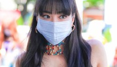 Bức ảnh đeo khẩu trang của YuNa (ITZY) bỗng dưng “viral” chỉ vì 2 chi tiết này