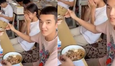 Clip đáng yêu nhất hôm nay: Nam sinh nhường thịt cho bạn nữ cùng bàn trong giờ ăn trưa