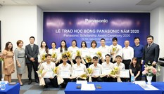 15 bạn sinh viên xuất sắc trên toàn quốc nhận học bổng trị giá 30 triệu đồng/ suất