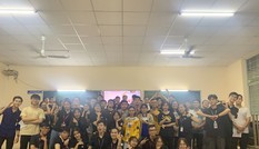 Sinh viên Đại học Sư phạm Kĩ thuật TP.HCM cùng nhau nâng cao kỹ năng tiếng Anh giao tiếp
