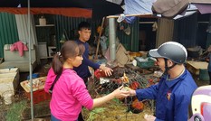 Chồn chân chờ gà cúng ông Công ông Táo, nhiều người muộn làm