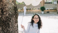 Cô bạn tóc xù Thanh Trúc - Thủ khoa khối D1: “Làm bài hết mình, biết điểm hết hồn”