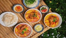 Lên Đà Lạt ăn gì cho ấm bụng: Lẩu gà lá é, lẩu cua đồng hay mỳ Quảng thơm ngon?