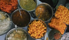 Bản đồ ăn vặt: Mời bạn ghé thăm “mê cung” xôi chè Sài Gòn ngon bá phát