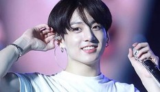 Trong thế giới fangirl: Dù ai nói ngả nói nghiêng, Kookie vẫn mãi dễ thương vô cùng!