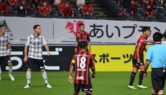 ‘Messi Thái Lan’ lại lập cột mốc đáng nhớ tại Nhật Bản