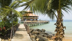 Lùm xùm dịch vụ resort 5 sao do cắt giảm chi phí hậu COVID-19