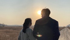 Lee Min Ho đón sinh nhật với Kim Go Eun, bằng chứng hẹn hò quá rõ ràng?