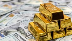 Giá vàng và USD đồng loạt giảm mạnh