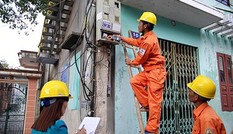 Lãnh đạo EVN nói gì về việc ghi hóa đơn tiền điện nhiều tháng giống nhau?