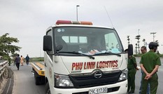 Xe cứu hộ lao lên vỉa hè đâm chết 2 người đi tập thể dục