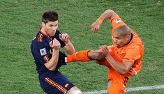 Những hành động phi thể thao tại World Cup 2010